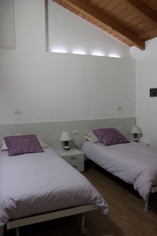 Cornate d'Adda Al Castello Bed And Breakfast الغرفة الصورة